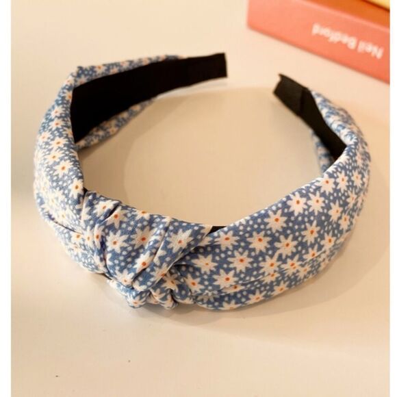 COPY - Daisy Print Headband - Picture 1 of 4